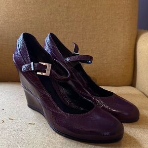 FENDI Women’s Burgundy Wedge Heel with Mary Jane Buckle
